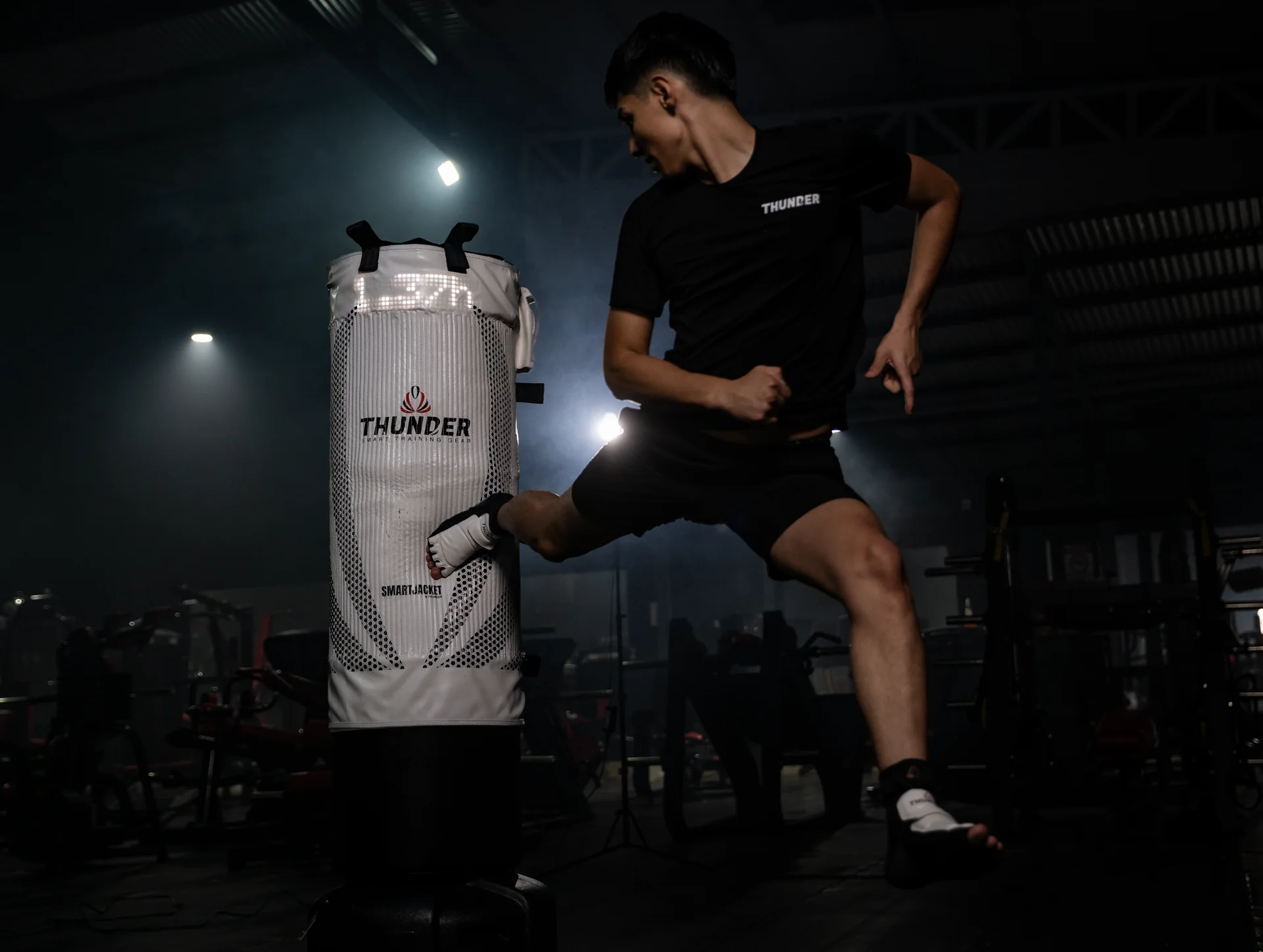 Thunder — La tecnología invisible · Thunder